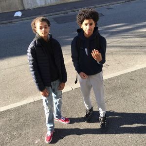 Meet your Posher, Cayou